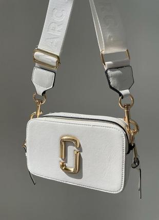 Marc jacobs the snapshot white gold трендова біла міні сумочка марк джейкобс бренд біла шикарна міні сумка