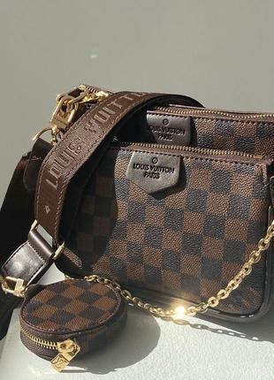 Трендова шикарна коричнева сумочка з ланцюжком в стилі louis vuitton pochete multi brown belt бренд коричнева картата сумка з червоною підкладкою3 фото