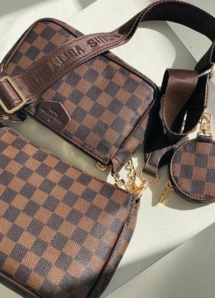 Трендова шикарна коричнева сумочка з ланцюжком в стилі louis vuitton pochete multi brown belt бренд коричнева картата сумка з червоною підкладкою6 фото