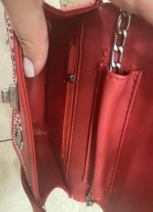 Червона стильна сумочка маленька сумка