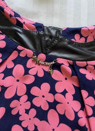 Яркая блуза в цветочный принт со вставками из кожзама2 фото