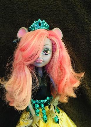 Лялька монстр хай мауседес monster high mouscedes