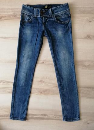 Укорочені джинси. ltb. 25 розмір. сині джинси. джинсы. штаны