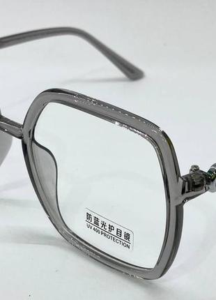 Комп'ютерні окуляри квадрати оверсайз у пластиковій оправі на вузьке обличчя сірі, чорні