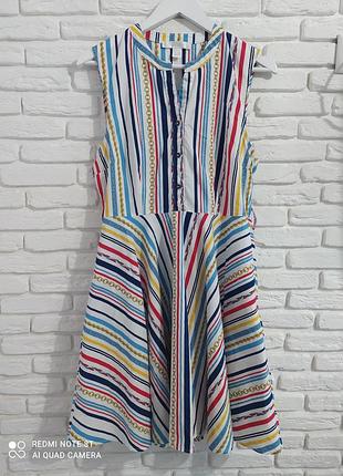 Яркое хлопковое платье в принт