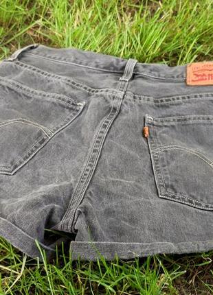 Шорти levis жіночі джинсові 301 фото