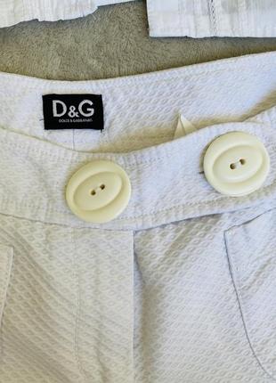 Белые шорты d&g3 фото