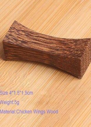 Подставка под палочки для еды(суши, роллов) из премиальных сортов красного дерева "крыло птицы"
