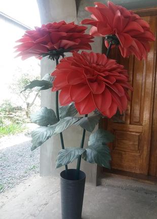 Георгины из изолона с подсветкой.