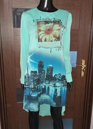 Платье со шлейфом, красивый рисунок, турция