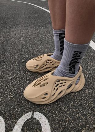 Шльопанці шльопанці босоніжки жіночі adidas yeezy foam runner шльопанці босоніжки жіночі адідас адідас5 фото