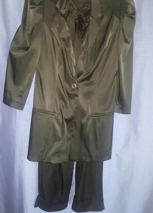 Подовжений піджак р. 36-38,vila