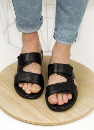 Мужские сланцы (шлепанцы) на липучках черные кожаные (шлепки из натуральной кожи черного цвета) - мужская обувь на лето 20223 фото