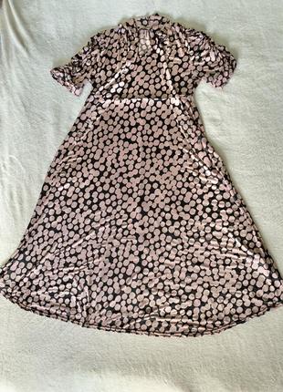 Миди платье беж чёрное от bershka