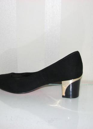 Женские черные туфли замш на маленьком каблуке размер 373 фото