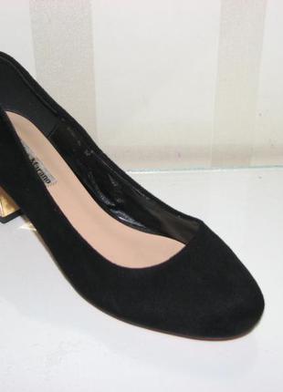 Женские черные туфли замш на маленьком каблуке размер 372 фото