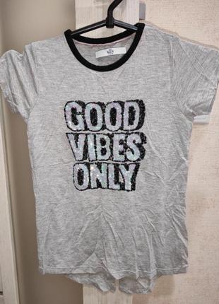 Футболка дівчинці