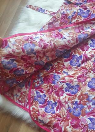 2 вещи по цене 1. легкий красивый домашний халатик халат в цветы на запах. размер xs-s4 фото