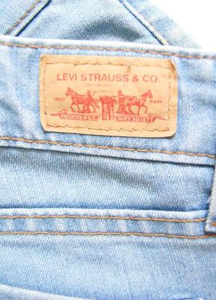 Светлые шорты levis3 фото