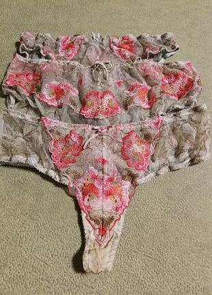 Комплект жіночих трусиків
