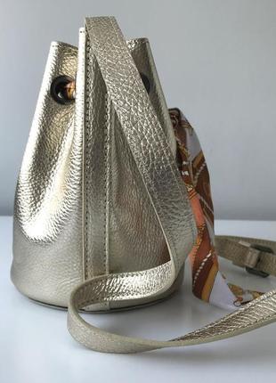 Кожаная сумочка торбочка кроссбоди 29427 натуральная кожа золото серебро3 фото