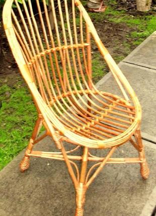 Балкоонное плетеное кресло из лозы4 фото