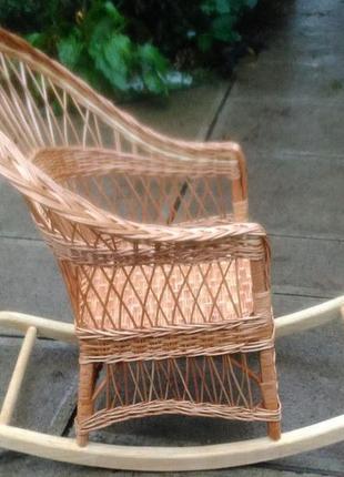 Крісло-гойдалка плетені з лози3 фото