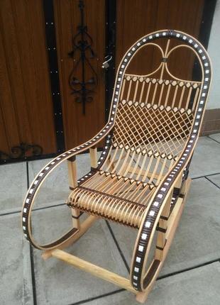 Кресло качалка  коричневая с ротангом5 фото