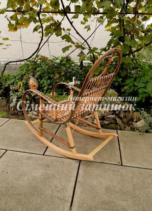Кресло качалка светло коричневая3 фото