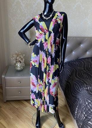 Платье миди