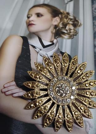 Брошка вiнтажна, крупна