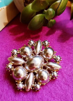 Брошка, сріблястий перловий тон, нульові