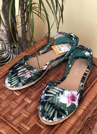 Босоножки эспадрильи