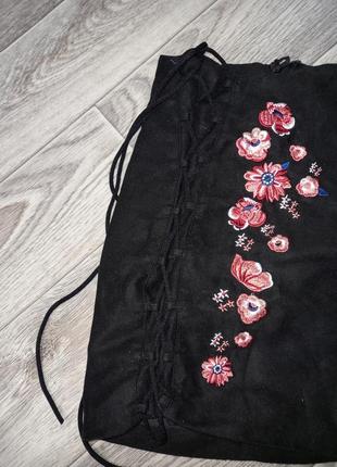 Міні спідниця на шнурівці під замш з вишивкою 🌺5 фото