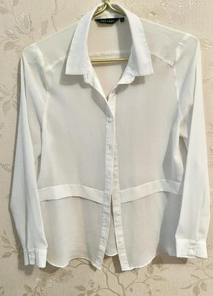 Белая базовая блузка