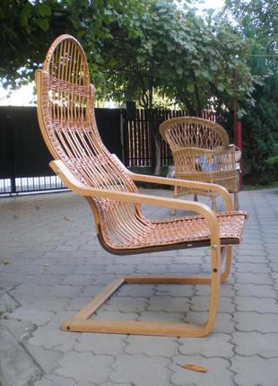 Кресла качалки плетеные из лозы5 фото