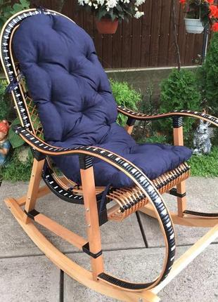 Кресло качалка с подушкой | кресло-качалка плетеная с лозы | кресло качалка коричневая4 фото