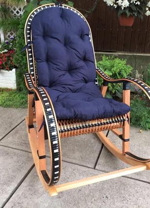 Кресло качалка с подушкой | кресло-качалка плетеная с лозы | кресло качалка коричневая2 фото