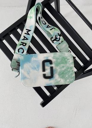 Женская сумка marc jacobs the snapshot tie dye green разноцветная зеленая9 фото