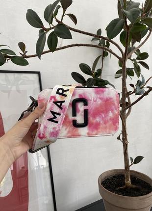 Женская сумка marc jacobs the snapshot tie dye pink разноцветная розовая8 фото