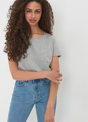 Футболка с карманом