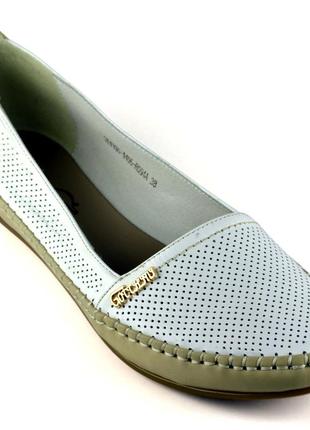 Жіночі повсякденні туфлі gotti код: 03833, останній розмір: 37