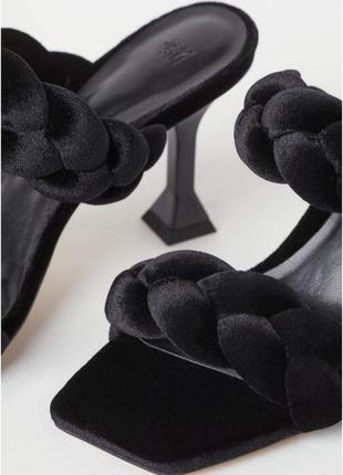 Стильные босоножки шлёпки на каблуке рюмка велюр от h&m5 фото