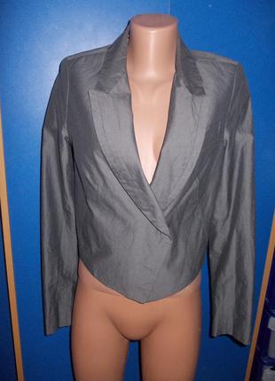 Гарний  сірий жакет чи піджак. тканина переливається.3 фото