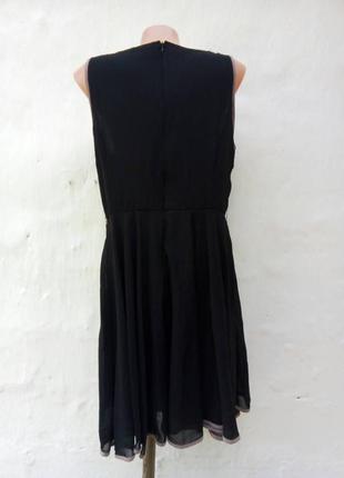 Красивое,нарядное лёгкое чёрное платье,запах,коктельное.5 фото