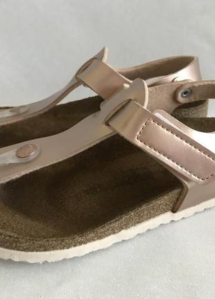 Босоніжки birkenstock 32-33р. оригінал