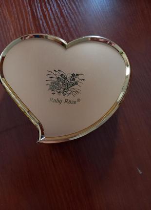 Косметический набор / косметика