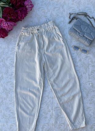 Лёгкие летние новые джинсы mom stradivarius