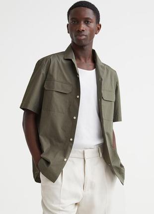 Стильна літня сорочка з кишенями кольору хакі h&m