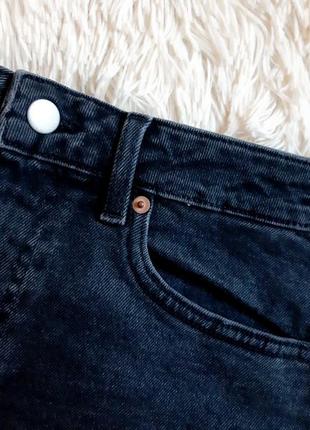 Стильные джинсовые шорты с необработанным краем от h&m4 фото